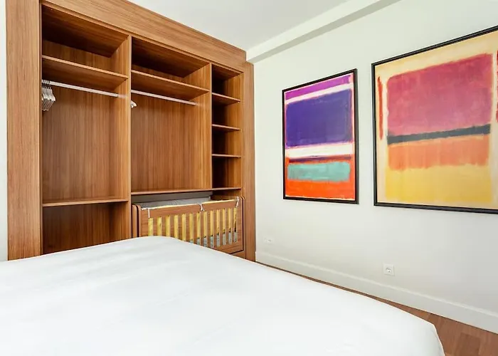 Signature Luxury Apartment At Galataport / Emre 11