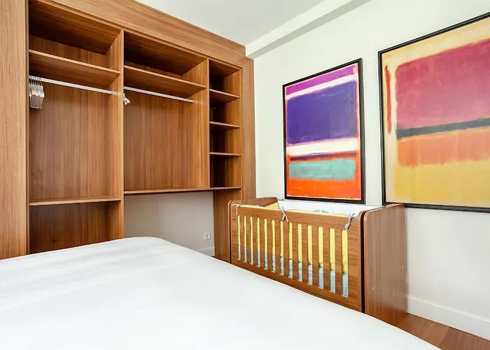 Signature Luxury Apartment At Galataport / Emre 11